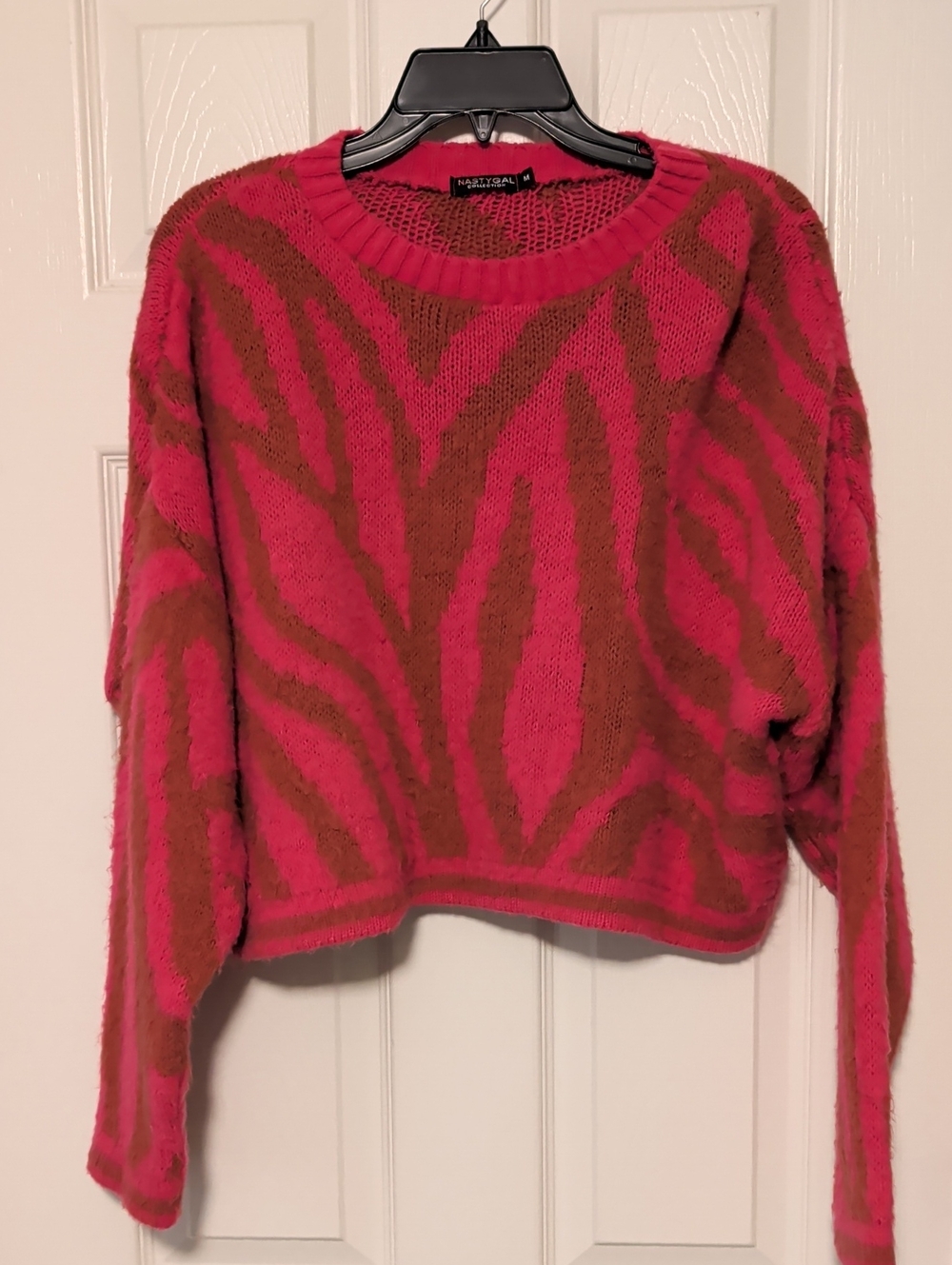 Nasty Gal Hot Pink & Brown Zebra-Pattern Cropped Sweater